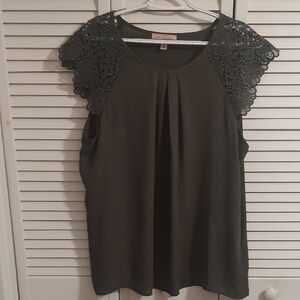 Philosophy Dark Green Lace Sleeve Blouse
